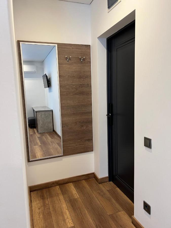 Hotel Loft Wood Mukatschewo Exterior foto