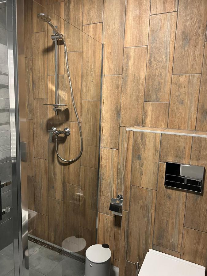 Hotel Loft Wood Mukatschewo Exterior foto